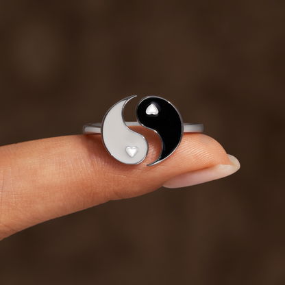 Yin Yang Ring